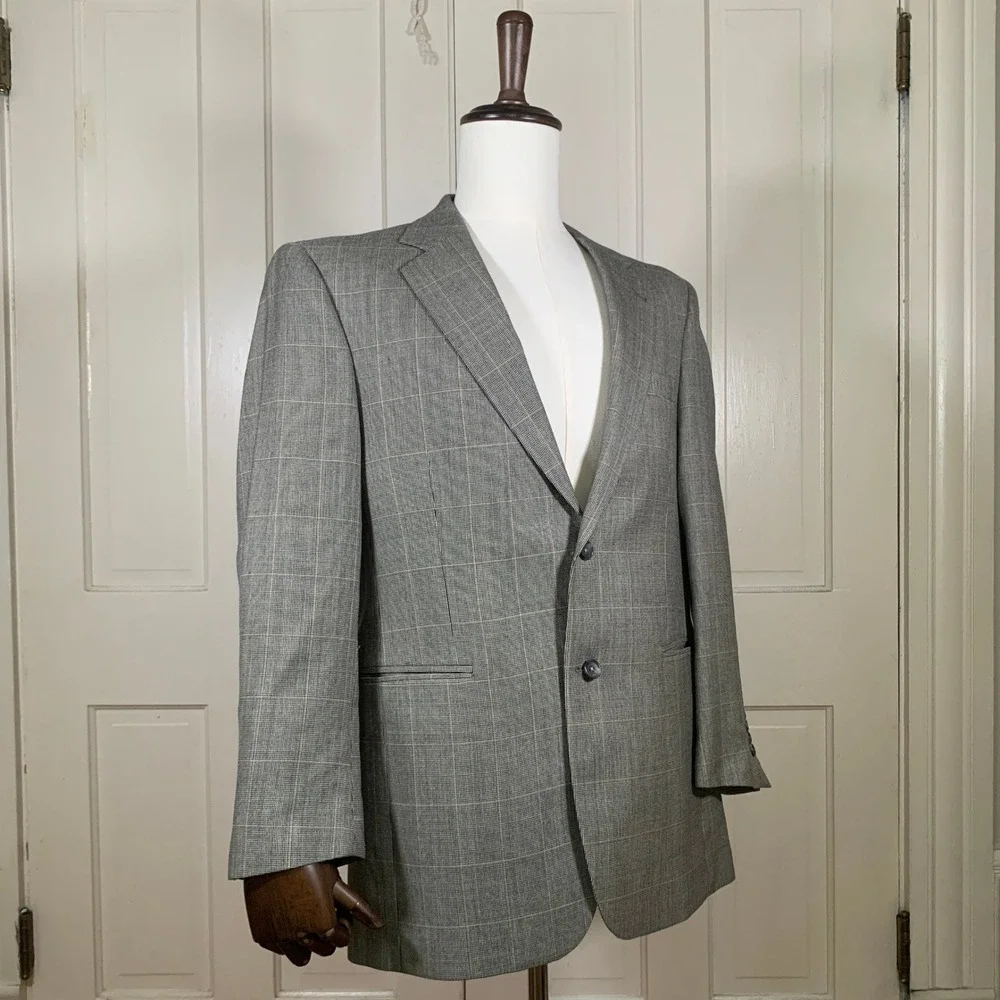 Jos A Bank Signature Blazer Mens 40R Grey Glen Plaid Silk Wool Sport Coat